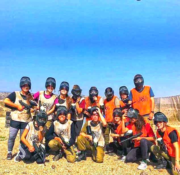 יום כיף בצפון הכולל טיול רייזרים ופיינטבול